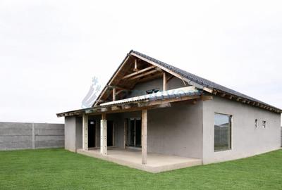 Casă individuală cu 4 camere cu Canalizare în Sântandrei - 3