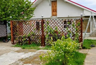 Casă cu 6 camere cu Canalizare în Chiscani - 1