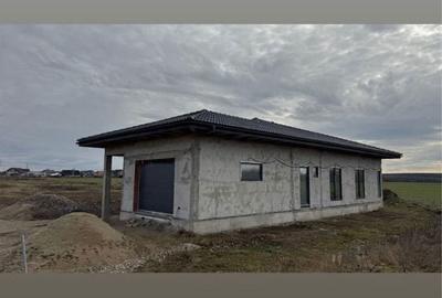 Casă cu 3 camere în Central - 7