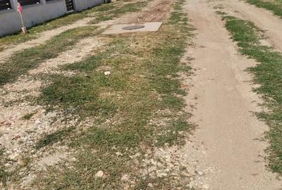 Teren de 667 mp, în Olteni - 3