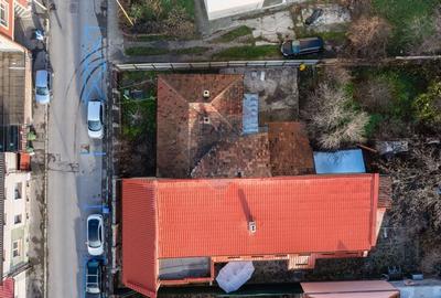 COMISION 0 Casa cu potential excelent, teren 446 mp, Strada Fanionului - 7