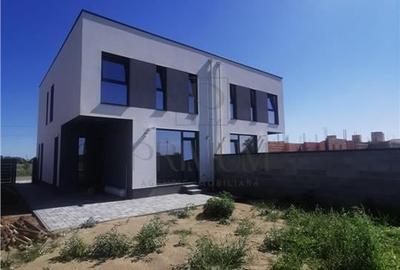 Duplex modern - spatios - bine compartimentat - finalizat - langa drumul cu 4 be