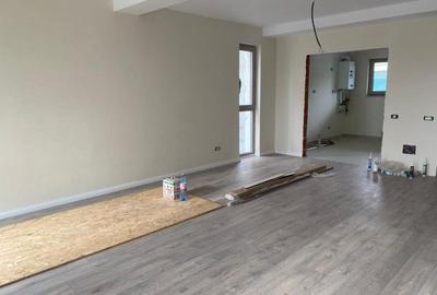 Casă cu 4 camere cu Canalizare în Prelungirea Ghencea - 3