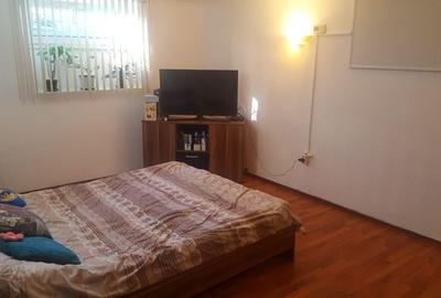 Garsonieră decomandată în Județean - 4