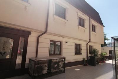 Birou, 263 mp în Unirii - 3