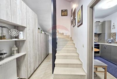 Casa, 4 dormitoare, pod amenajat, gradina, zona Vivo - 13