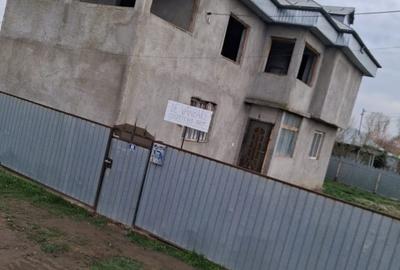 Casă cu 3 camere în Șendreni - 3