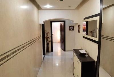 Apartament cu 3 camere decomandat, mobilat în Dorobanți