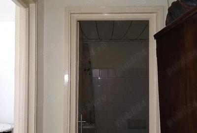 Apartament cu 3 camere semidecomandat în Central - 10