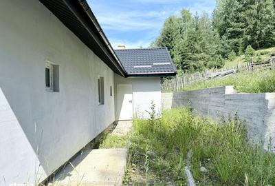 Casă cu 4 camere în Breaza - 2