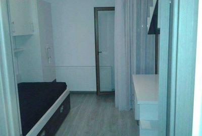 Apartament cu 3 camere decomandat în Andrei Mureșanu - 2