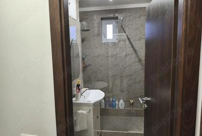 Proprietar vand apartament 4 camere - 4