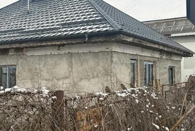 Casă cu 6 camere cu Teren 400 Mp în Central - 4