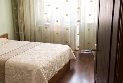 Apartament cu 3 camere decomandat, mobilat în Central - 4