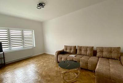 Apartament cu 2 camere decomandat în Central - 4