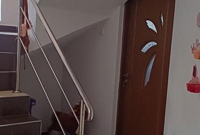 Casă cu 4 camere în Central - 5