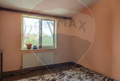 Apartament cu 4 camere semidecomandat în Central - 2