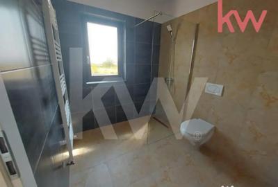 Casă cu 3 camere cu Teren 360 Mp în Cârcea - 1