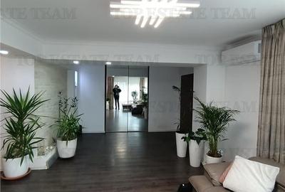 Apartament  de vanzare 4 camere si curte/ Domnesti - 4