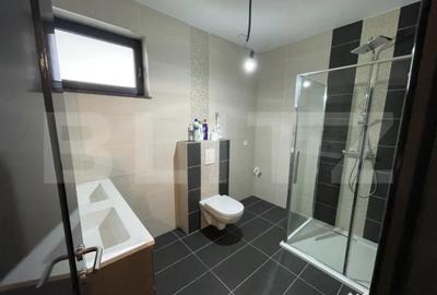 Casă cu 4 camere cu Teren 300 Mp în Mărtinești - 1