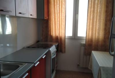 Titan, la 3 minute de metrou - 2