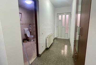 Casa cu 3 dormitoare, foarte spatioasa in zona linistita, zona Ciuperca Dambul R - 5