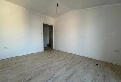 Apartament cu 4 camere în Giroc