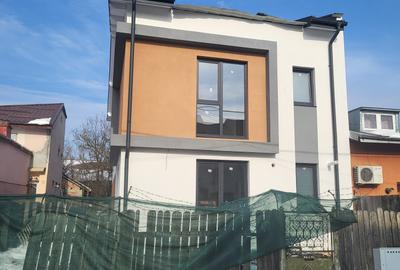 Casă individuală cu 6 camere cu Teren 274 Mp în Bucureștii Noi - 4