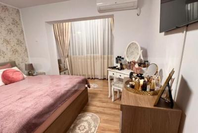 Apartament 4 camere mobilat si utilat-zona buna - 9