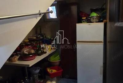 Casă cu 5 camere cu Teren 192 Mp în Central - 15
