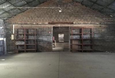 Spațiu industrial, de 600 mp, în Bartolomeu