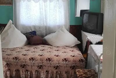 Casă cu 2 camere cu Teren 2100 Mp în Călărași - 6