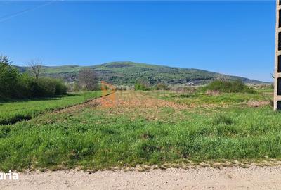 Teren de 2808 mp, în Pârscov