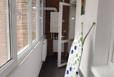 Apartament cu 2 camere decomandat în Nicolina - 1