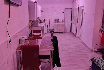 Casă cu 3 camere cu Teren 150 Mp în Central - 1