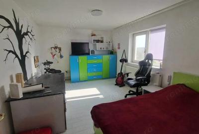 ZONA PACII- CASA D+P+E, 6 CAMERE,TEREN 330 MP - 3