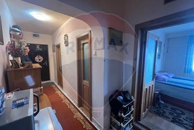 Apartament cu 2 camere decomandat, mobilat în Brăilei - 6