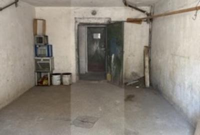 Spațiu comercial, de 300 mp, în Central - 13