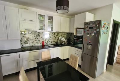 Casă cu 3 camere cu Teren 85 Mp în Central - 2