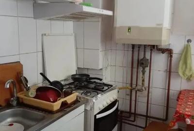 Proprietar, loc in camera cu 2 paturi, pentru o fata, la parter vila, Centru, langa UMF N.Leon - 2