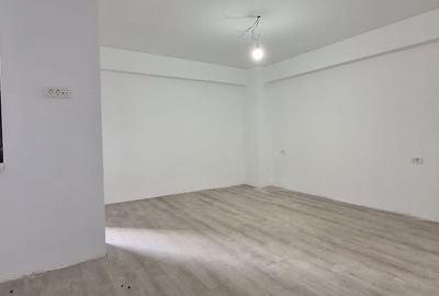 Apartament cu 2 camere decomandat în ICIL - 11