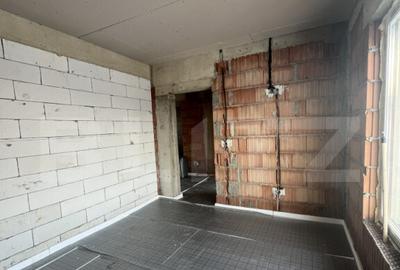 Casa cu 4 camere, curte amenajata - Sura Mica - 10