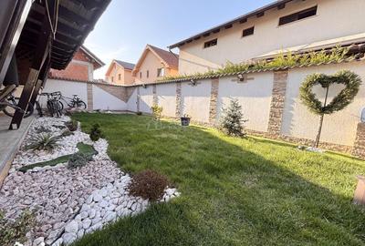 Casă cu 4 camere cu Teren 300 Mp în Sânmartin - 10