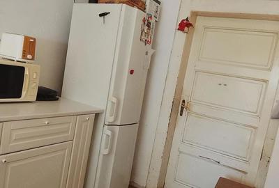 Casă cu 3 camere cu Teren 1150 Mp în Central - 2
