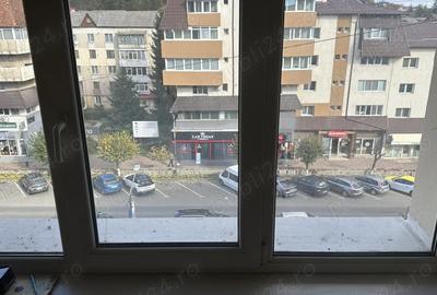 Vand apartament 4 camere Targu Neamt - 5