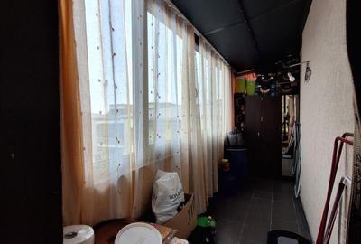 Apartament cu 2 camere semidecomandat în Central - 1