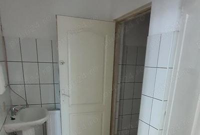 Spațiu comercial, de 1,000 mp, în Sântimbru - 2