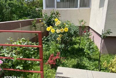 Apartament cu 3 camere decomandat în Apărătorii Patriei - 2