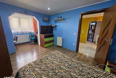 Apartament cu 4 camere decomandat în Central - 2