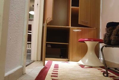Apartament cu 2 camere decomandat în 1 Mai - 1